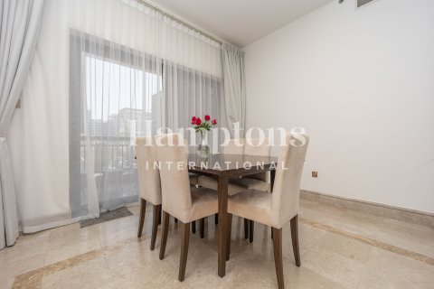 Apartamento para arrendamento em Palm Jumeirah, Dubai, EAU 2 quartos, 201.35982026 m2 № 651251 - foto 5