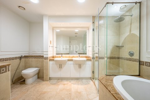 Appartement à louer à Palm Jumeirah, Dubai, EAU 2 chambres, 160.50015183 m2 № 651252 - photo 15