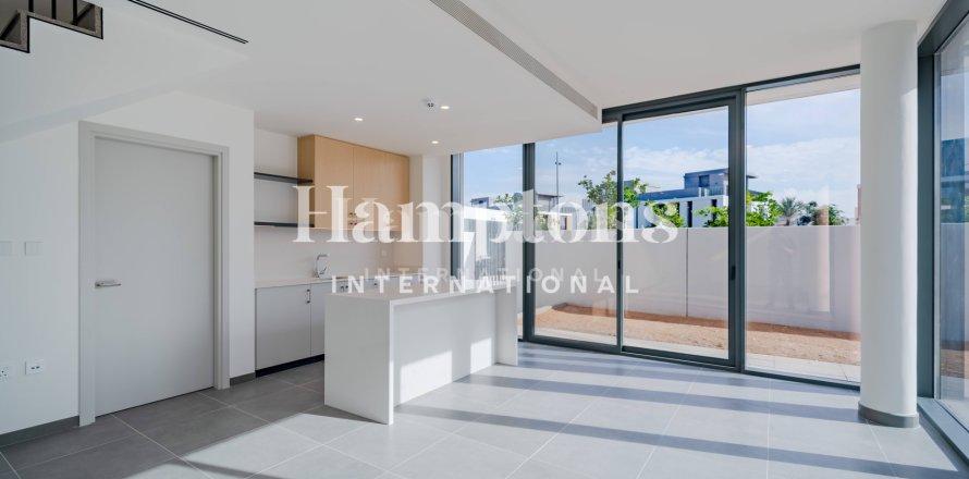 Vila u gradu Arabian Ranches 3, Dubai, UAE 4 spavaće sobe, 301.47 m2 Br. 651254