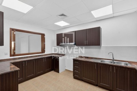 Apartament de închiriat în Dubai Festival City, Dubai, EAU 3 dormitoare, 209.59 mp. №746439 - poză 7
