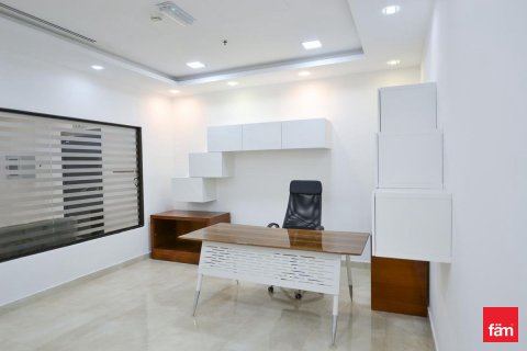 Zyrë në Business Bay, Dubai, Emiratet e Bashkuara Arabe 151.2 m2. № 638420 - Foto 11