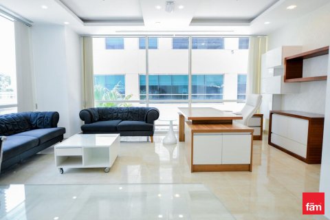 Zyrë në Business Bay, Dubai, Emiratet e Bashkuara Arabe 151.2 m2. № 638420 - Foto 5
