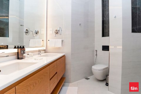 Снять в аренду квартиру в Бизнес-Бэй, Дубай, ОАЭ 1 спальня, 108м2, № 638424 - фото 10