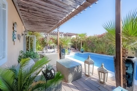 The Villa, Dubai, BAE’de villa 5 yatak odası, 362.32 m&sup2; No 749669