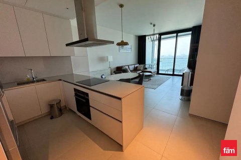 Apartmen di Dubai, UAE 2 bilik tidur, 108.4 meter persegi № 682191 - foto 3