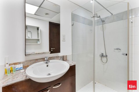 Apartment til leje i Dubai Marina, Dubai, UAE 2 soveværelser, 117.9 kvm № 712996 - foto 20