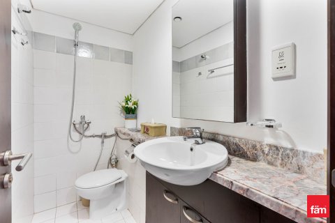 Apartment til leje i Dubai Marina, Dubai, UAE 2 soveværelser, 117.9 kvm № 712996 - foto 22