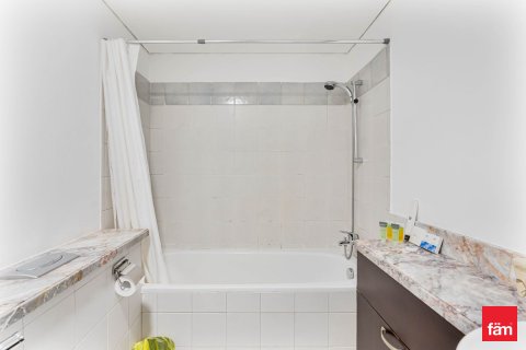 Apartment til leje i Dubai Marina, Dubai, UAE 2 soveværelser, 117.9 kvm № 712996 - foto 19