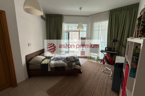 דירה להשכרה ב Dubai Marina, Dubai, איחוד האמירויות  2 חדרי שינה, 186.5 מ"ר, מספר 634443 - תמונה 13