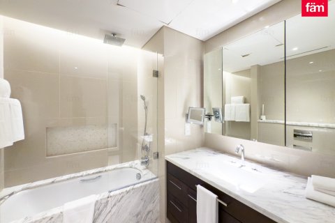 Apartment in Downtown Dubai (Downtown Burj Dubai), UAE 2 bedrooms, 157.8 sq.m. № 648018 - photo 15