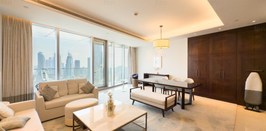 Apartment in Downtown Dubai (Downtown Burj Dubai), UAE 2 bedrooms, 157.8 sq.m. № 648018