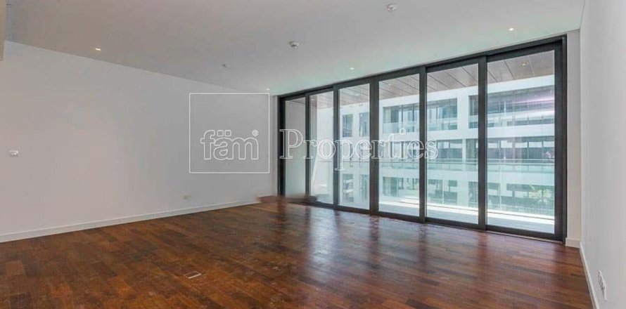 Al Wasl, Dubai, UAE의 아파트 침실 1개, 123.6제곱미터 번호 648017
