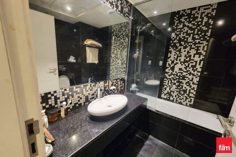 Apartemen di Business Bay, Dubai, UEA 1 kamar tidur, 79.9 m2 nomor 648019 - foto 9