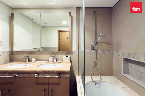 Apartment til leje i Downtown Dubai (Downtown Burj Dubai), Dubai, UAE 3 soveværelser, 168.8 kvm № 668871 - foto 17