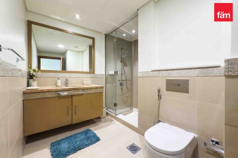 Apartment til leje i Downtown Dubai (Downtown Burj Dubai), Dubai, UAE 3 soveværelser, 168.8 kvm № 668871 - foto 19