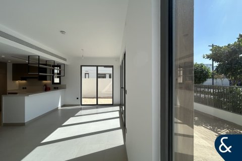 Vila u Tilal Al Ghaf, Dubai, UAE 4 spavaćih soba, 234 m2 Br. 688776 - fotografija 18