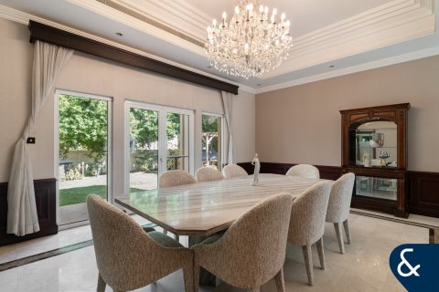 Huvila Emirates Hills, Dubai, Arabiemiraatit 6 makuuhuonetta, 1468 m2 № 688779 - kuva 5