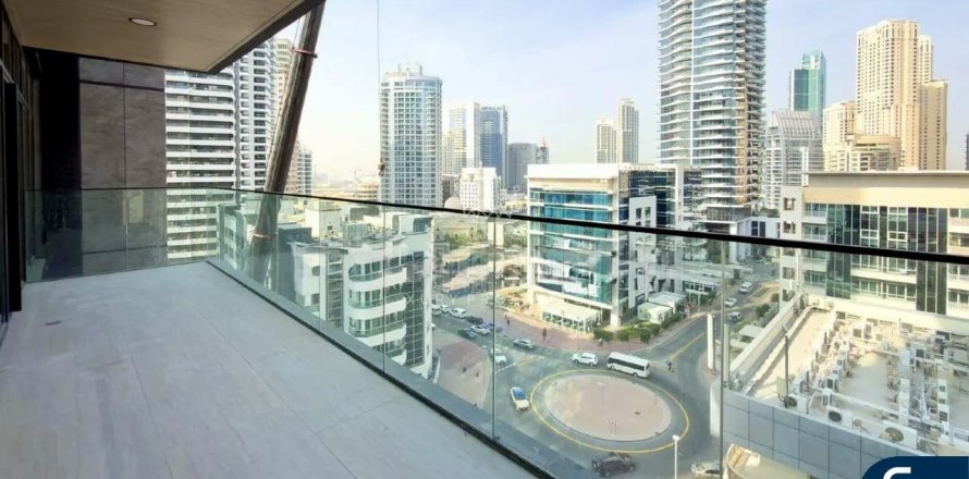 דירה ב Dubai Marina, Dubai, איחוד האמירויות 2 חדרי שינה, 112 מ"ר מספר 688774