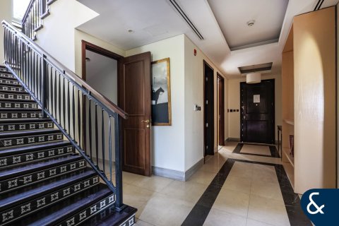 Dubai Land、Dubai、UAE にあるヴィラの賃貸物件 4ベッドルーム、636 m2、No688778 - 写真 5