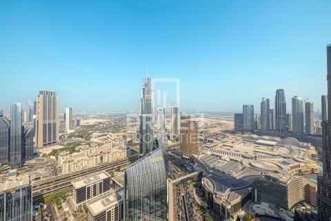 Appartamento in affitto a Downtown Dubai (Downtown Burj Dubai), Dubai, EAU 3 camere da letto, 169.18 mq. № 746534 - foto 1