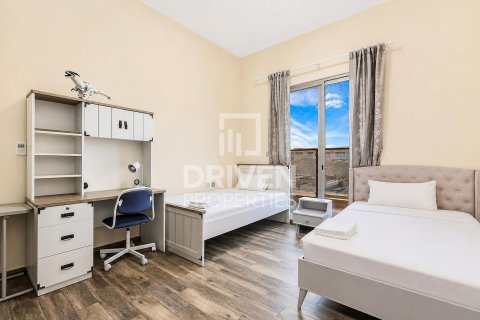 Rumah bandar di Al Furjan, Dubai, UAE 3 bilik tidur, 231.98 meter persegi № 765609 - foto 13