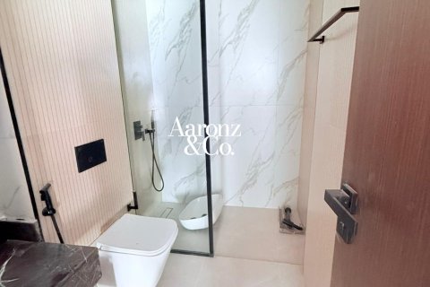 Townhouse in Jumeirah Village Circle, Dubai, UAE 4 bedrooms, 286 sq.m. № 758285 - photo 7