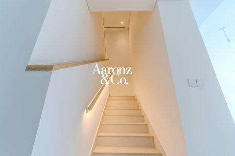Adosado en alquiler en Al Furjan, Dubai, EAU 4 dormitorios, 349 m2 № 758284 - foto 4