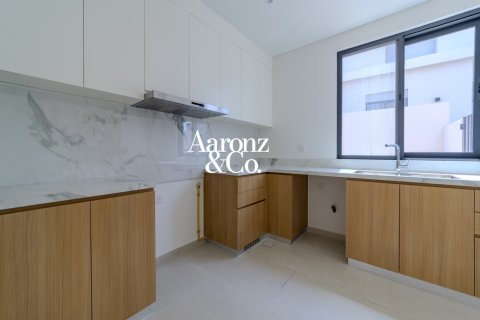 Adosado en alquiler en Al Furjan, Dubai, EAU 4 dormitorios, 349 m2 № 758284 - foto 3