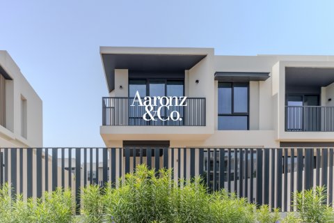 Stadthaus in Al Furjan, Dubai, VAE: 4 Schlafzimmer, 349 m2 Nr. 758284