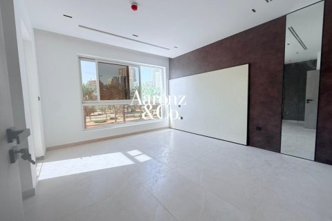 Townhouse in Jumeirah Village Circle, Dubai, UAE 4 bedrooms, 286 sq.m. № 758286 - photo 9