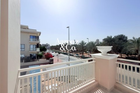 Maison de ville à vendre à  Jumeirah Village Circle, Dubai, EAU 4 chambres, 294 m2 № 758283 - photo 15