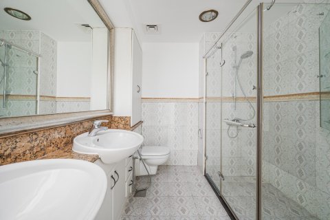 Apartamento para arrendamento em Dubai Marina, Dubai, EAU 4 quartos, 239.78 m2 № 750120 - foto 11