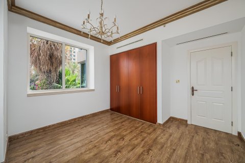 Apartamento para arrendamento em Dubai Marina, Dubai, EAU 4 quartos, 239.78 m2 № 750120 - foto 9