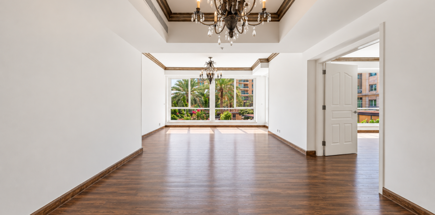 Apartamento em Dubai Marina, Dubai, EAU 4 quartos, 239.78 m2 № 750120