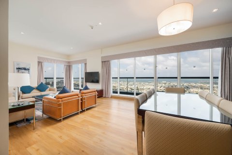 Διαμέρισμα σε Sheikh Zayed Road, Dubai, ΗΑΕ 2 υπνοδωμάτια, 150.04 τ.μ. Αρ. 759886