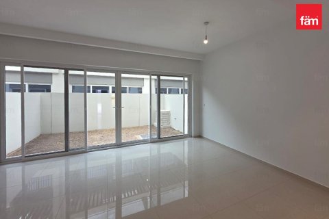 Müüa ridamaja asukohaga Dubai, AÜE: 3 magamistoaga, 112.2 m² Nr 705810 - pilt 4