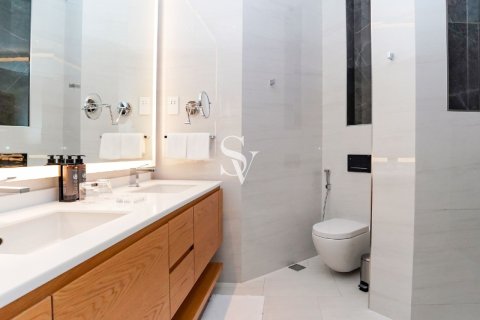 Apartamento en alquiler en Business Bay, Dubai, EAU 1 dormitorio, 108 m2 № 713184 - foto 13