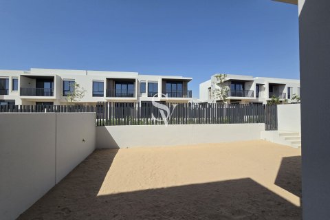 Adosado en alquiler en Jebel Ali, Dubai, EAU 4 dormitorios, 344 m2 № 713183 - foto 4