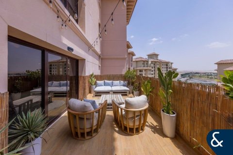 Apartment sa Jumeirah Golf Estates, Dubai, UAE 4 silid-tulugan, 268 sq.m. № 697940 - larawan 17