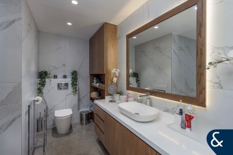 Apartment sa Jumeirah Golf Estates, Dubai, UAE 4 silid-tulugan, 268 sq.m. № 697940 - larawan 9