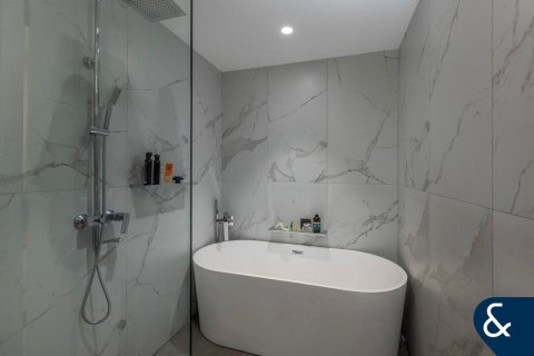 Apartment sa Jumeirah Golf Estates, Dubai, UAE 4 silid-tulugan, 268 sq.m. № 697940 - larawan 10