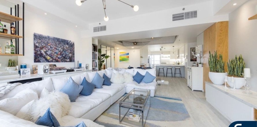 Apartment sa Jumeirah Golf Estates, Dubai, UAE 4 silid-tulugan, 268 sq.m. № 697940