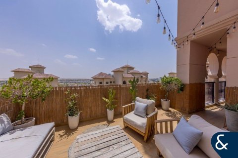 Apartment sa Jumeirah Golf Estates, Dubai, UAE 4 silid-tulugan, 268 sq.m. № 697940 - larawan 18