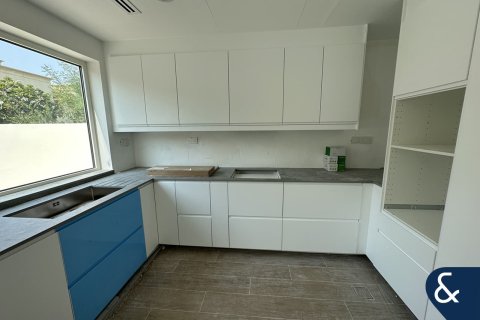 Vilă de vânzare în The Springs, Dubai, EAU 2 dormitoare, 182 mp.  №697950 - poză 4