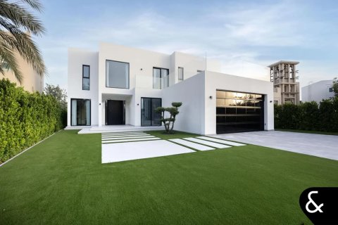 Villa til salgs i Jumeirah Islands, Dubai, Emiratene 5 soverom, 585 kvm Nr. 697952 - Foto 2