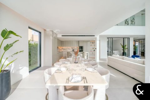 Villa til salgs i Jumeirah Islands, Dubai, Emiratene 5 soverom, 585 kvm Nr. 697952 - Foto 12