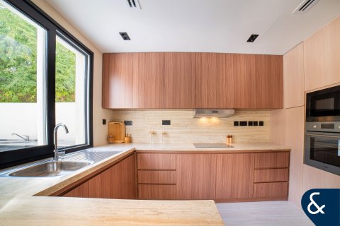 The Springs、Dubai、UAE にあるヴィラ販売中 2ベッドルーム、157 m2、No697939 - 写真 7