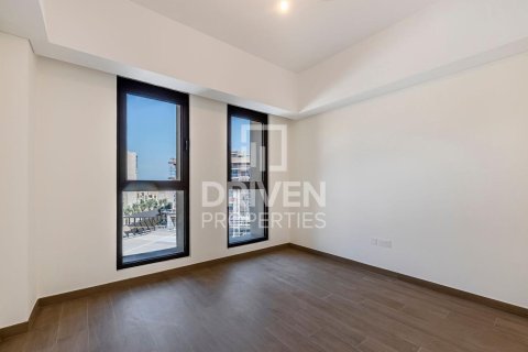 Apartment in Umm Suqeim, Dubai, UAE 2 bedrooms, 104 sq.m. № 684072 - photo 10