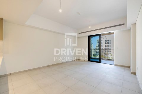 Apartment in Umm Suqeim, Dubai, UAE 2 bedrooms, 104 sq.m. № 684072 - photo 3