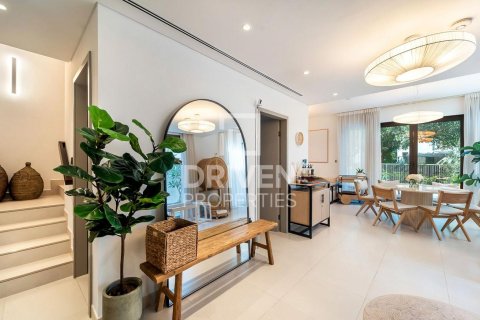 Villa zur Miete in Tilal Al Ghaf, Dubai, VAE 4 Schlafzimmer, 317 m2 Nr. 684070 - Foto 2